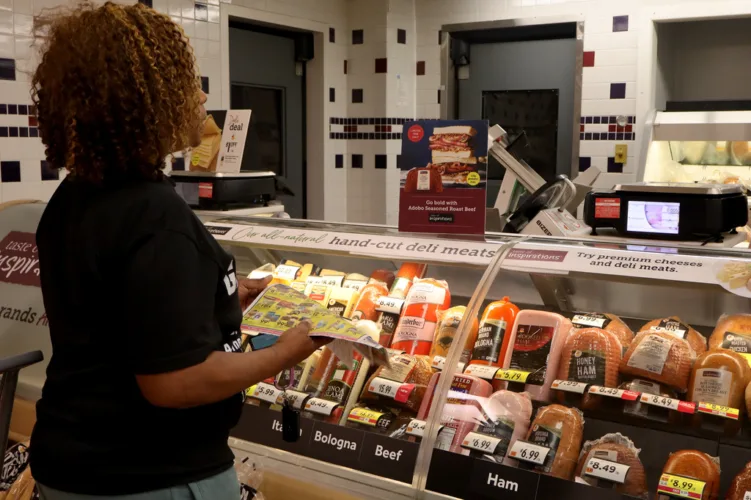 Americans rewire their grocery shopping routines while digesting the biggest price jump in 50 years